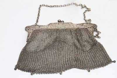 Lot 322 - A Lady's white metal chainmail evening bag,...