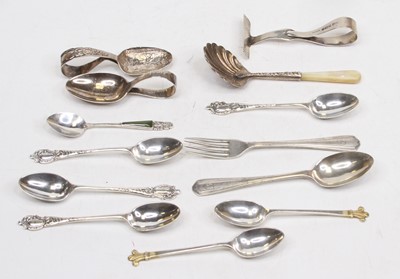 Lot 330 - A collection of silver and white metal...