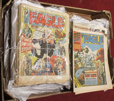 Lot 1522 - A collection of DAN DARE eagle comics from...