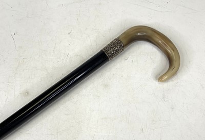 Lot 575 - An early 20th century walking cane, having a...