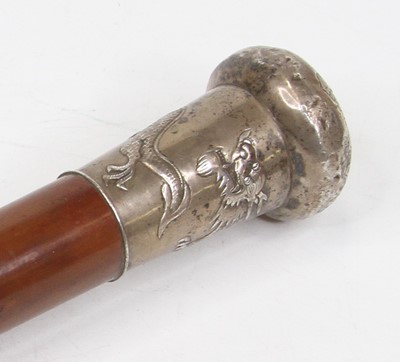 Lot 576 - An early 20th century walking cane, having a...