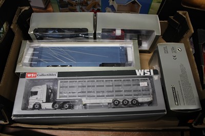 Lot 1550 - Five modern issue diecast haulage models to...