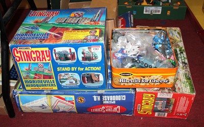 Lot 1583 - A quantity of interactive playsets, to include...