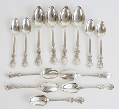 Lot 2165 - A set of Victorian silver spoons in the Kings...