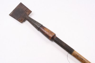 Lot 3443 - An early 20th century bark spade, having an...