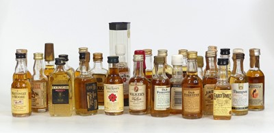 Lot 1523 - A collection of whisky and bourbon spirit...