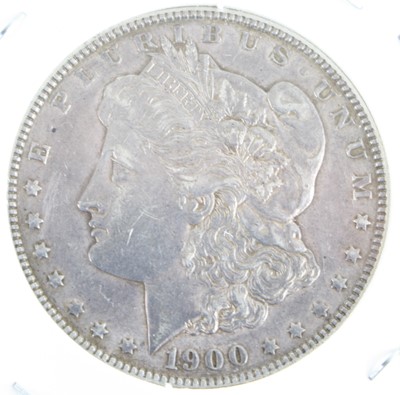 Lot 3285 - United States of America, 1881 Morgan dollar,...