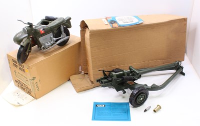 Lot 2073 - Palitoy Action man transport command 105mm...