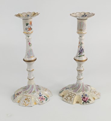 Lot 2331 - A pair of Bilston enamel decorated...