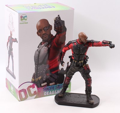 Lot 1709 - A DC Collectibles statue of a Deadshot...