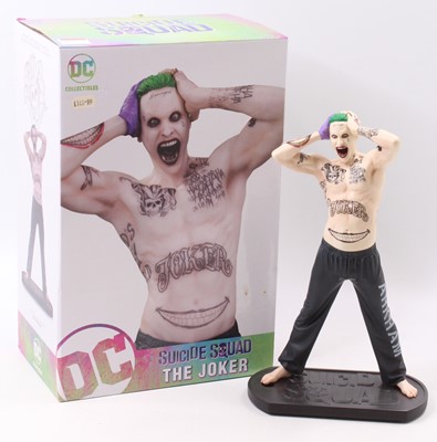 Lot 1713 - A DC Collectibles statue of The Joker 'Suicide...