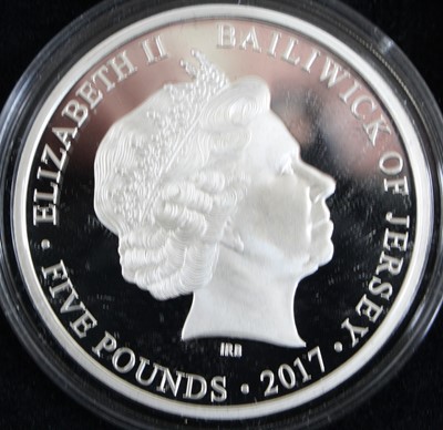 Lot 3018 - Isle of Man, 2017 H.M. Queen Elizabeth II &...