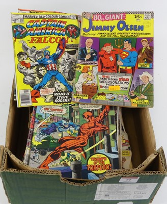 Lot 77 - A collection of assorted Comic books to...