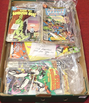 Lot 158 - A collection of approx 100 assorted DC comics