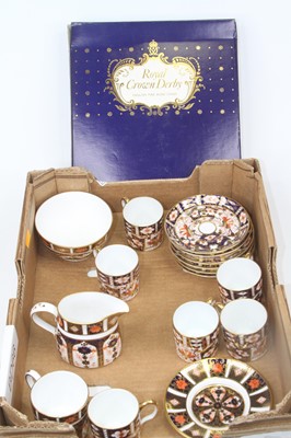 Lot 205 - A collection of Royal Crown Derby imari coffee...