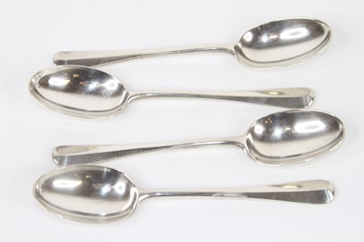 Lot 268 - A set of four George V silver teaspoons in the...