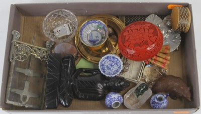 Lot 482 - Miscellaneous items to include a Chinese...