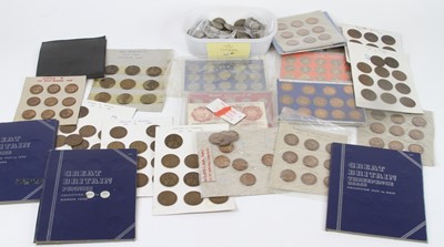 Lot 489 - A collection of mixed world coinage to include...