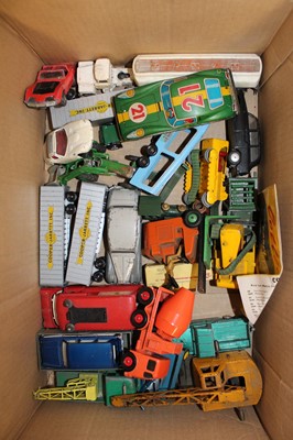 Lot 653 - Two small trays of loose playworn diecast, to...