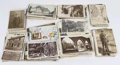 Lot 520 - A collection of mixed vintage postcards, to...