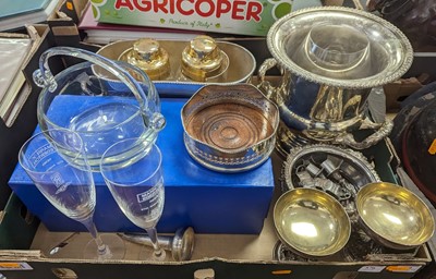 Lot 576 - Miscellaneous items to include a silver plated...