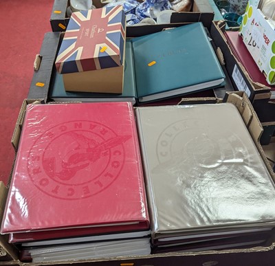 Lot 575 - Four boxes of PHQ albums