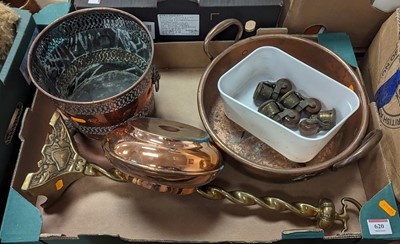 Lot 620 - A collection of Victorian and later metalwares,...