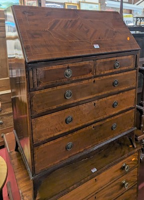 Lot 1258 - An Edwardian mahogany and crossbanded and...