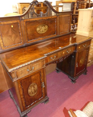 Lot 1361 - An early 20th century mahogany inverted...