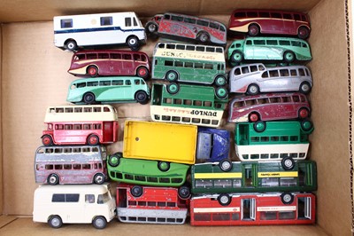 Lot 1549 - A Dinky Toys group of 20 loose and playworn...