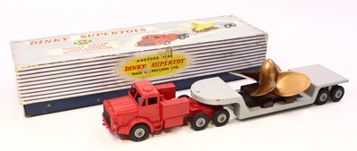 Lot 1306 - A Dinky Toys No. 986 Mighty Antar Low Loader...