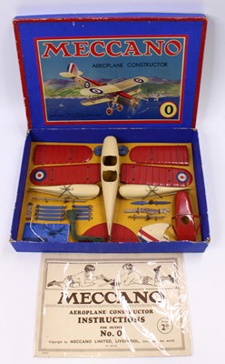 Lot 1960 - A Meccano No. 0 Aeroplane constructor set in...