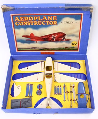 Lot 1961 - A Meccano No. 00 Aeroplane constructor set (US...