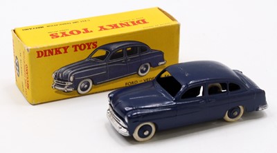 Lot 1188 - French Dinky 24x Ford Vedette - blue body and...