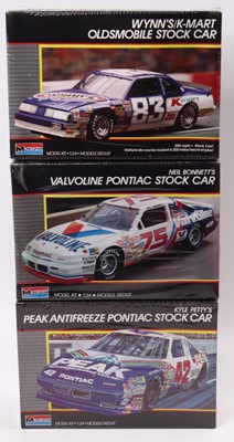 Lot 1783 - MONOGRAM 1.24 scale, NASCAR kit, 2779...