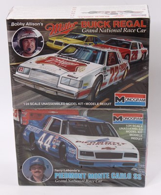 Lot 889 - MONOGRAM 1.24 scale, NASCAR kit, 2298 ‘Miller’...