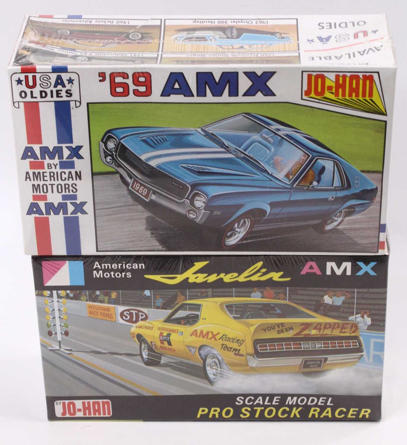 Lot 2054 - Jo-Han 1.25 scale, C4369 1969 AMX Javelin...