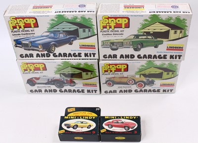 Lot 1798 - LINDBERG HO scale, Car & (Double Garage)...