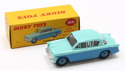 Lot 1120 - Dinky Toys No. 166 Sunbeam Rapier saloon...