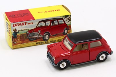 Lot 1134 - Dinky Toys No. 183 Morris Mini Minor...