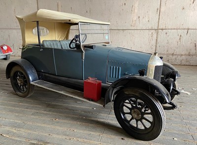 Lot 4001 - A 1925 Morris Cowley Occassional Four model...