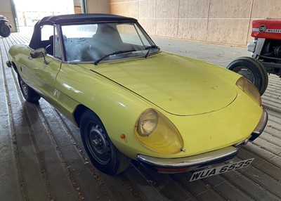 Lot 4012 - A 1977 Alfa Romeo 2000 Spider Registration...