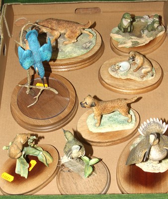 Lot 91 - A collection of resin animal models, to...