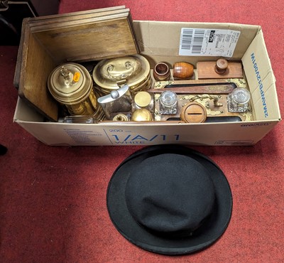 Lot 217 - Miscellaneous items to include a Victorian and...