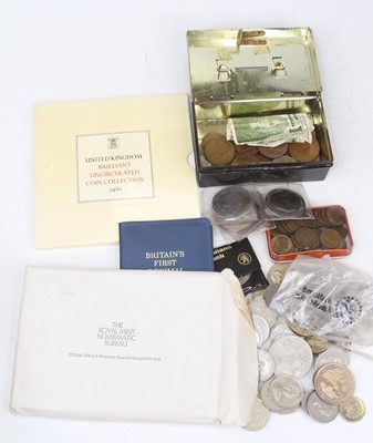 Lot 262 - Miscellaneous coinage to include a 1970...