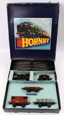 Lot 237 - 1954-58 Hornby 0-gauge Goods Set, clockwork,...