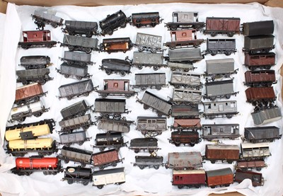 Lot 471 - Approx 128 x 3mm scale goods wagons, almost...