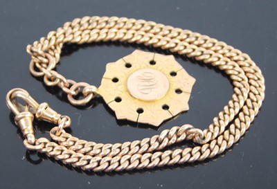 Lot 422 - A 9ct gold curb link watch chain having twin...