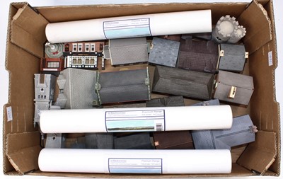 Lot 483 - Tray of unboxed Skaledale small buildings –...