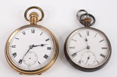 Lot 394 - A gent's gold plated open faced pocket watch,...